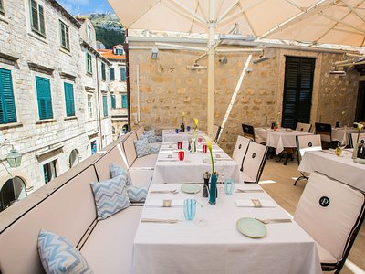 Nautika Restaurant