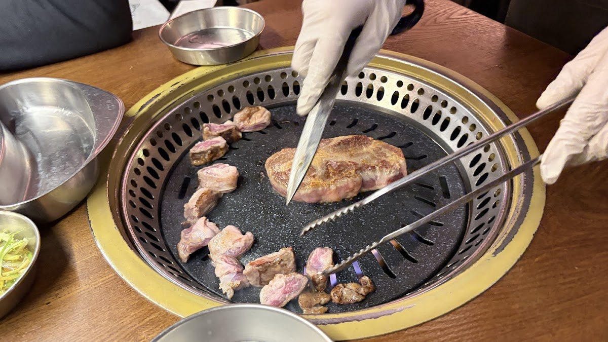 Pig Restaurant